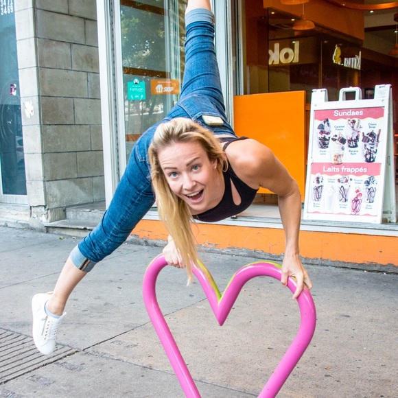 Meet your Posher, Ally - Picture 4 of 5